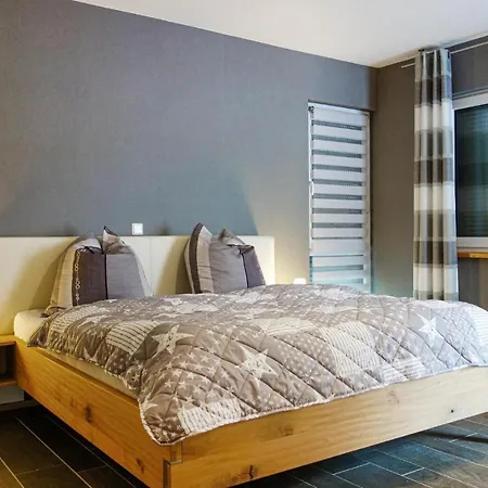 Beautiful In With Wifi Holiday home Diefenbach