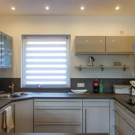 Vakantiehuis Beautiful In With Wifi Diefenbach